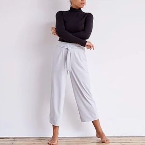 ADAY Crop It Up Pants